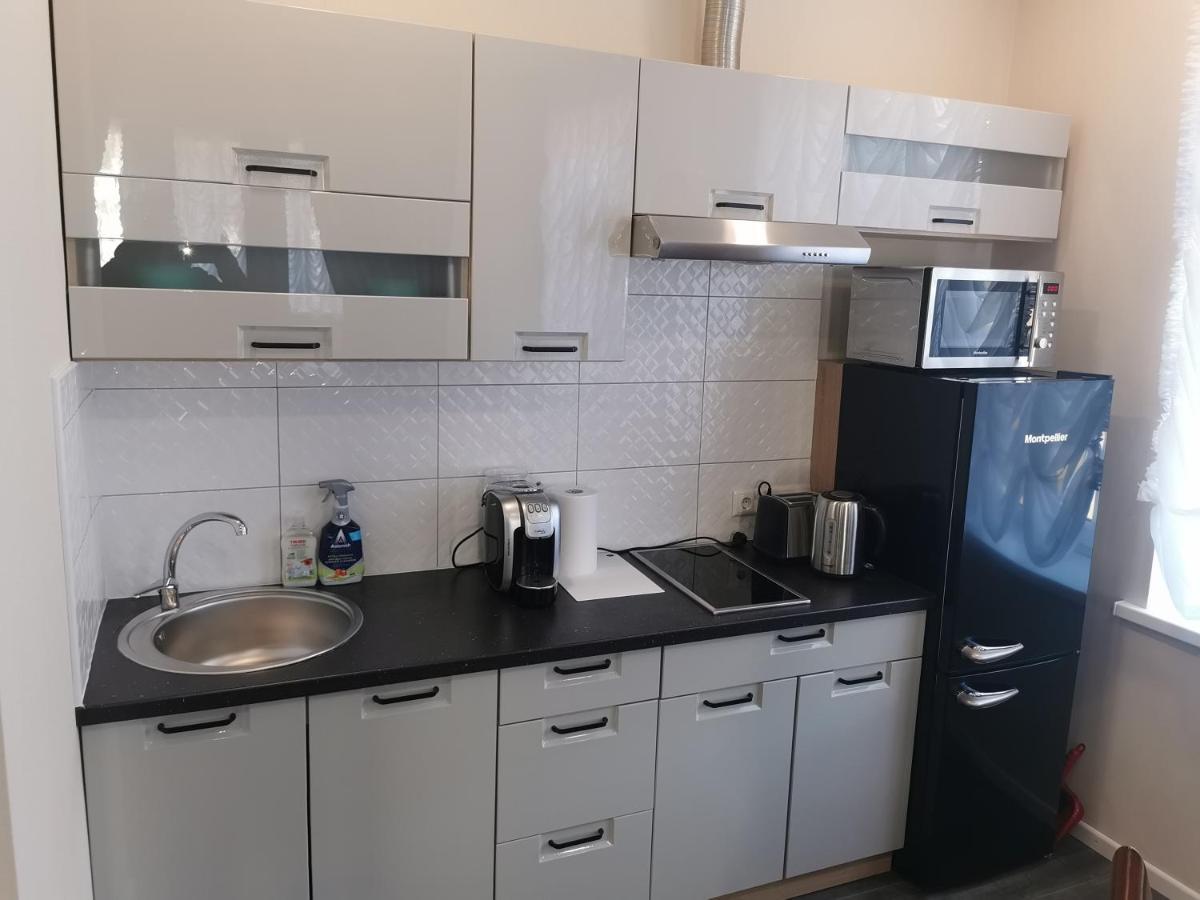 Aparthotel With Free Parking